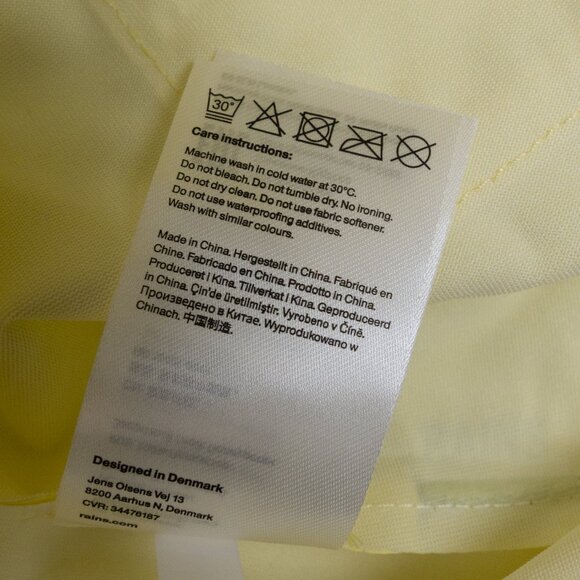 RAINS Rain Jacket Hooded Waterproof Coat Curve W Belted Straw Yellow XLarge - Picture 12 of 14